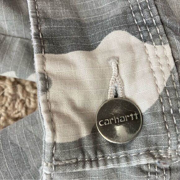 Carhartt camo relaxed crop pants w/ cargo pockets - Picture 4 of 13